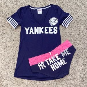 Brand new Yankees T shirt and panty set